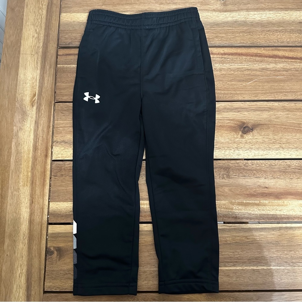 NWOT Under Armour Toddler Boys Black Track Pants Size 2T